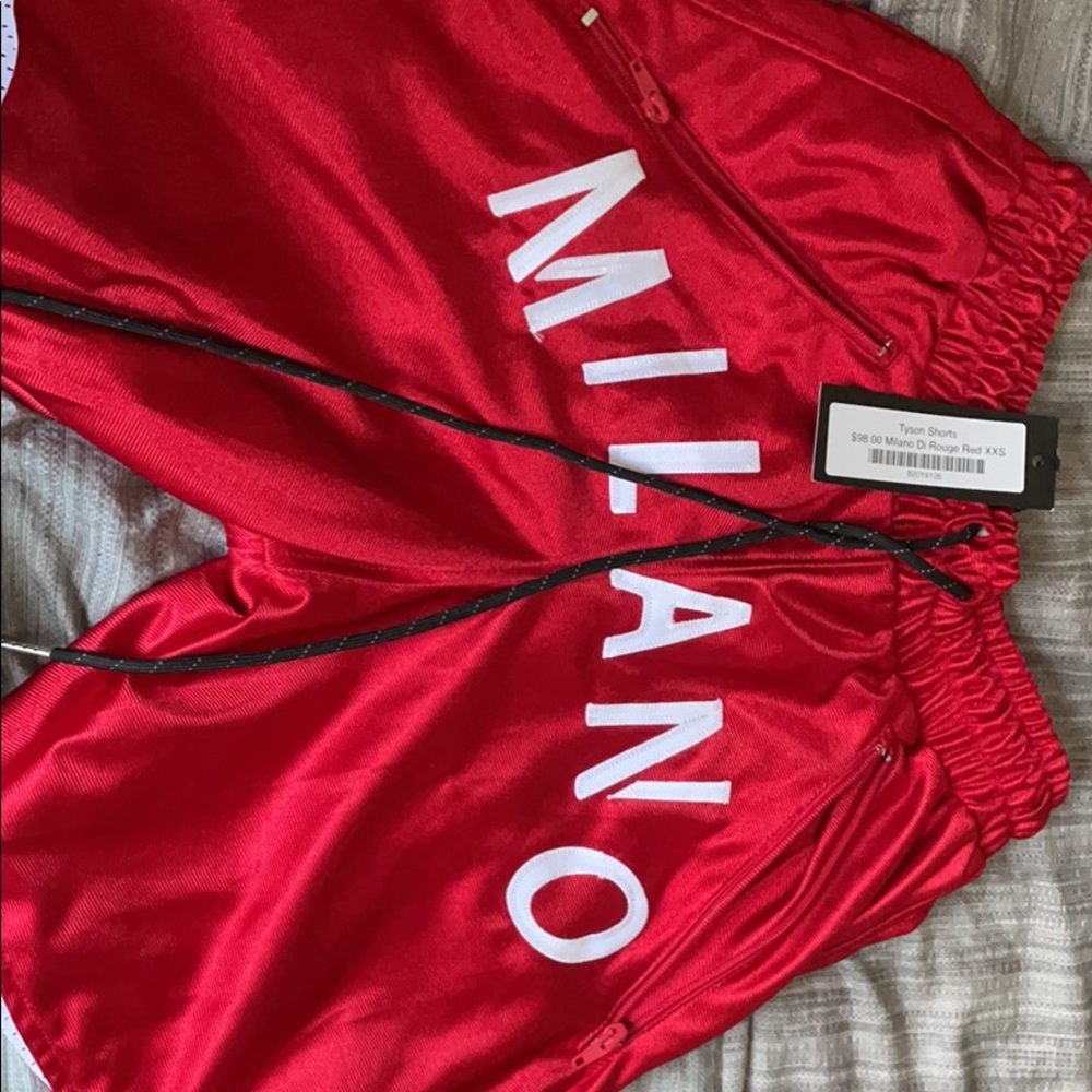 Milano unisex shorts size XXS red/Black